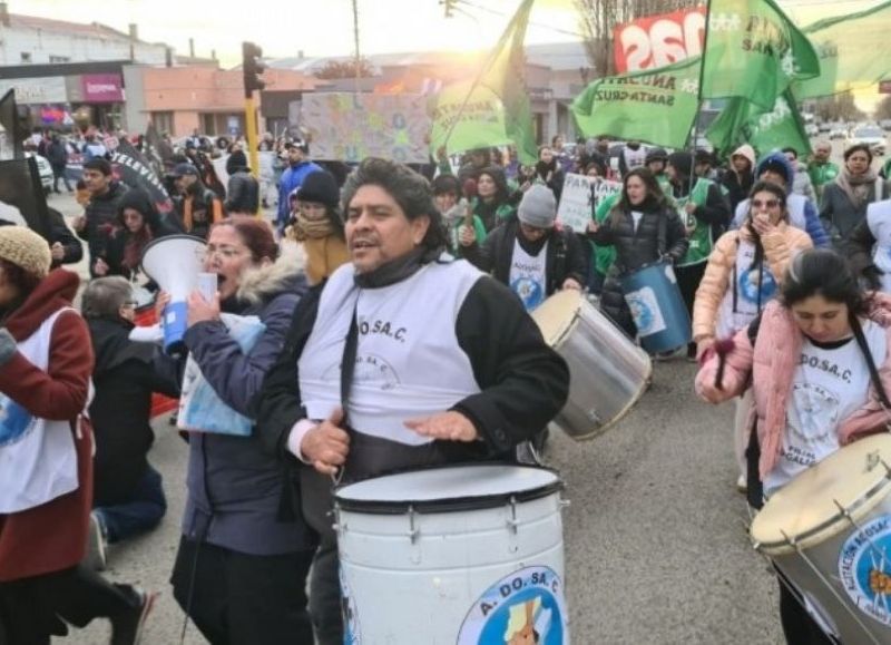 ADOSAC insiste con nuevas medidas de fuerza en la provincia: paro de 72 horas