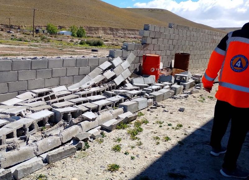 Operativo provincial por el temporal: rutas cortadas y asistencia permanente del COE