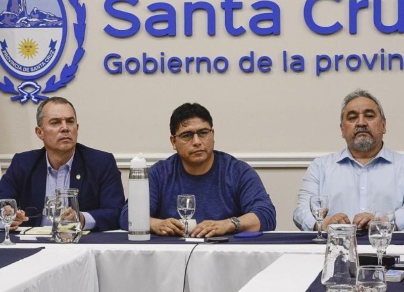 Vidal pidió la renuncia de todo su gabinete tras la derrota electoral en Santa Cruz