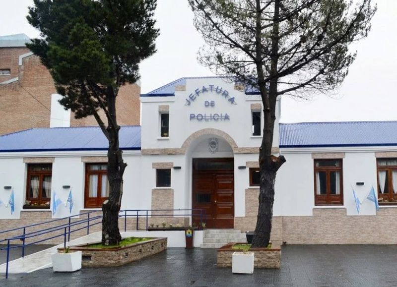 Santa Cruz otorgó por resolución un aumento salarial a la Policía y al Servicio Penitenciario