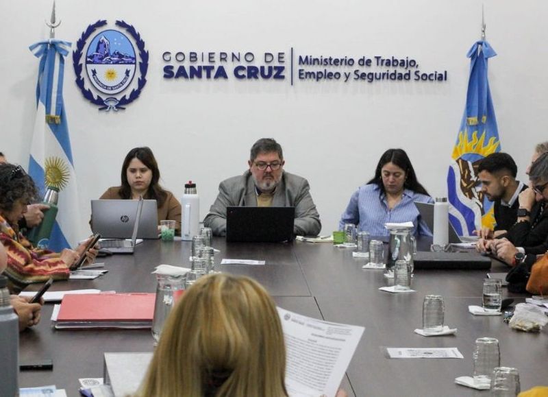 El Gobierno acordó con Salud una mejora salarial del 17,9 por ciento y reabrirá la paritaria en octubre